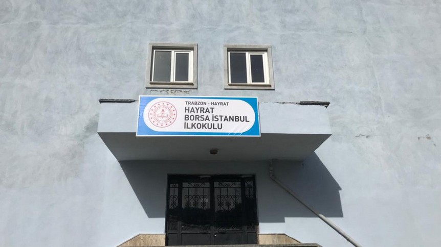 Trabzon-Hayrat-Hayrat Borsa İstanbul İlkokulu fotoğrafı