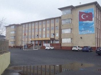 İstanbul-Sultanbeyli-Sultan Alparslan Mesleki ve Teknik Anadolu Lisesi fotoğrafı