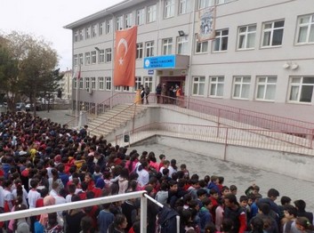 Kırşehir-Merkez-Kırşehir Merkez Yunus Emre Ortaokulu fotoğrafı