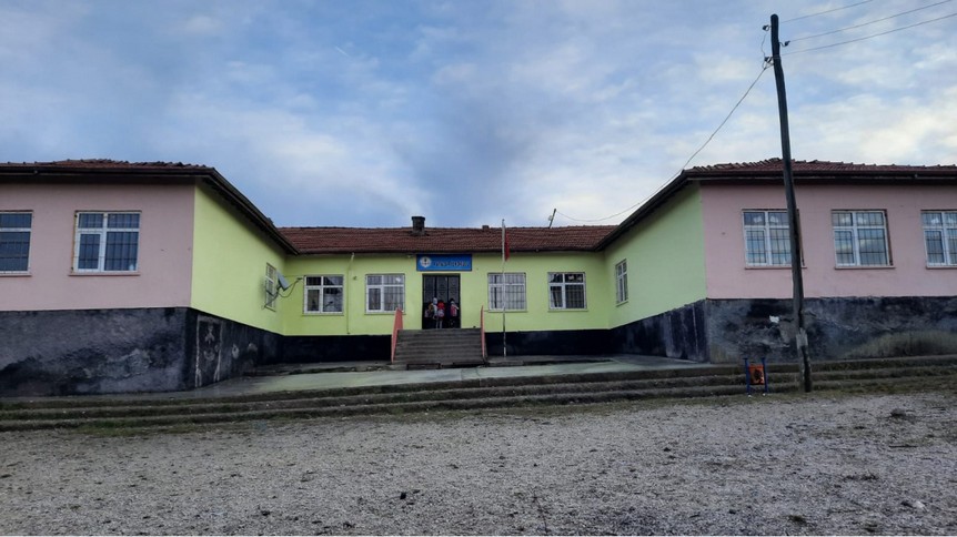 Yozgat-Çekerek-Kayalar İlkokulu fotoğrafı