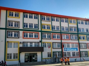 Gaziantep-Şehitkamil-Gönüllü Hizmet Vakfı İnal Aydınoğlu Ortaokulu fotoğrafı