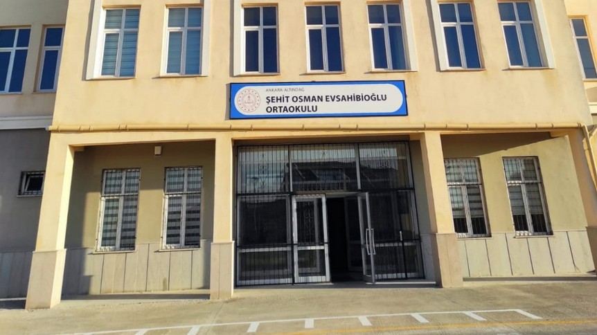 Ankara-Altındağ-Şehit Osman Evsahibioğlu Ortaokulu fotoğrafı