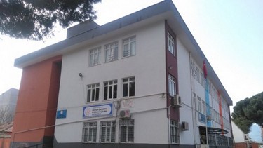 Manisa-Yunusemre-Muradiye Atatürk Ayser Kani Çelikel Ortaokulu fotoğrafı