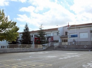 Ankara-Gölbaşı-T.E.K. İlkokulu fotoğrafı