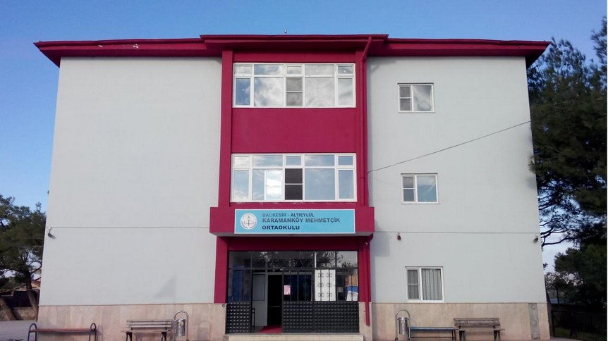 Balıkesir-Altıeylül-Karamanköy Mehmetcik Ortaokulu fotoğrafı