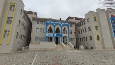 Kırıkkale-Balışeyh-TOKİ Şehit Gazi Gürsoy Ortaokulu fotoğrafı