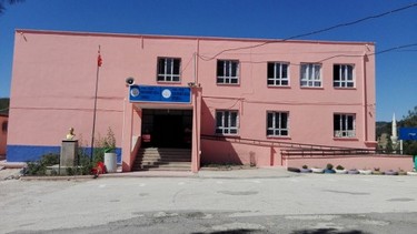 Adana-Kozan-Dede Mehmet Akçalı İlkokulu fotoğrafı