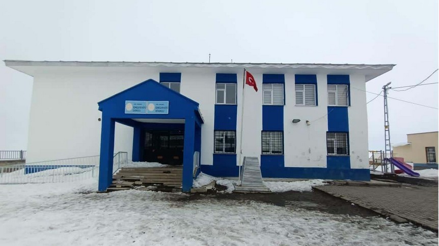 Kars-Sarıkamış-Eşmeçayır Ortaokulu fotoğrafı