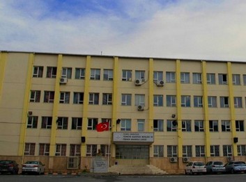 İstanbul-Bahçelievler-Bahçelievler Türkiye Gazetesi Çok Programlı Anadolu Lisesi fotoğrafı