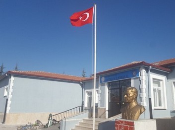 Afyonkarahisar-Merkez-Anıtkaya Faik Deniz İlkokulu fotoğrafı