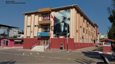 Manisa-Salihli-Eczacı Fadime Bolkan İlkokulu fotoğrafı