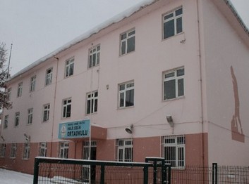 Kocaeli-Gebze-Pelitli Halil Çelik Ortaokulu fotoğrafı