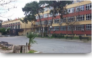 İzmir-Karşıyaka-Karşıyaka Lisesi fotoğrafı