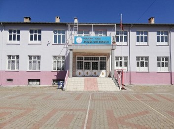 Nevşehir-Acıgöl-Acıgöl Ortaokulu fotoğrafı