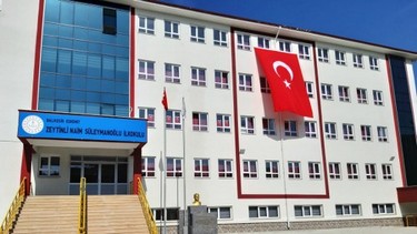 Balıkesir-Edremit-Zeytinli Naim Süleymanoğlu İlkokulu fotoğrafı