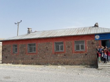 Bitlis-Adilcevaz-Örentaş Köyü İlkokulu fotoğrafı