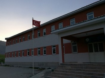 Van-Başkale-Köprüağzı Ortaokulu fotoğrafı