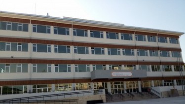 İzmir-Buca-Sezai Karakoç Anadolu İmam Hatip Lisesi fotoğrafı