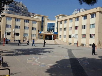 Antalya-Konyaaltı-Z.Marsel-Z.Denizhan Öner Ortaokulu fotoğrafı