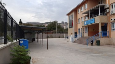 İzmir-Çiğli-İzzet Gökçimen Ortaokulu fotoğrafı