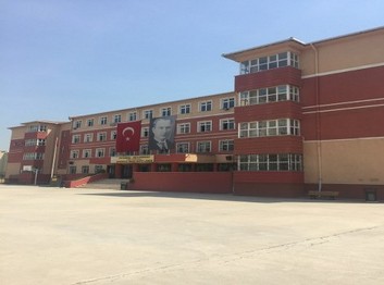 İstanbul-Beylikdüzü-Beylikdüzü Azem Yükseloğlu Anadolu İmam Hatip Lisesi fotoğrafı
