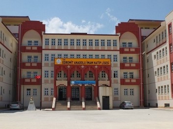 Van-Edremit-Edremit Anadolu İmam Hatip Lisesi fotoğrafı