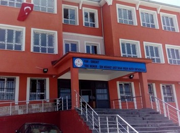 Van-Edremit-Toki Memur-Sen Mehmet Akif İnan İmam Hatip Ortaokulu fotoğrafı