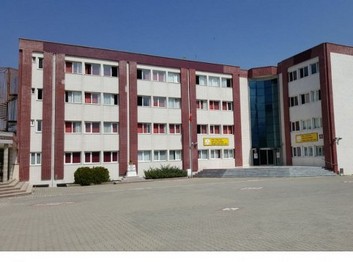 İzmir-Kemalpaşa-Şehit Halil Kantarcı Anadolu İmam Hatip Lisesi fotoğrafı