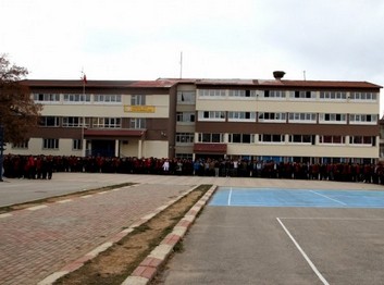 Kahramanmaraş-Göksun-Göksun Şehitler Anadolu Lisesi fotoğrafı