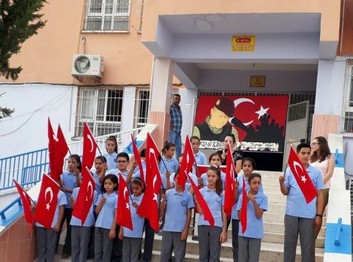 Adana-Yüreğir-Şehit Öğretmen Sait Korkmaz Ortaokulu fotoğrafı