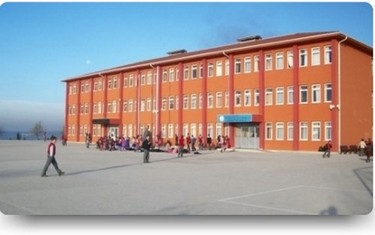 Kocaeli-Dilovası-Dilovası Mübeccel Çolakoğlu Ortaokulu fotoğrafı