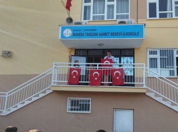 Manisa-Yunusemre-Manisa Tarzanı Ahmet Bedevi İlkokulu fotoğrafı