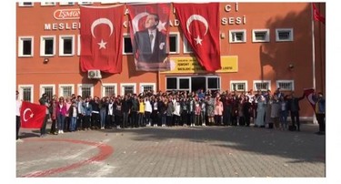 Sakarya-Akyazı-İSMONT Halil Bildirici Mesleki ve Teknik Anadolu Lisesi fotoğrafı
