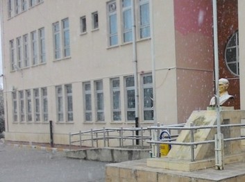 Yalova-Çınarcık-Gülkent İlkokulu fotoğrafı