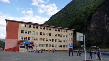 Rize-Ardeşen-Köprüköy Ortaokulu fotoğrafı