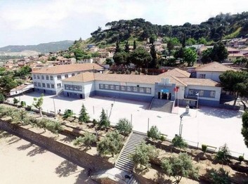 Manisa-Alaşehir-Alaşehir Ortaokulu fotoğrafı
