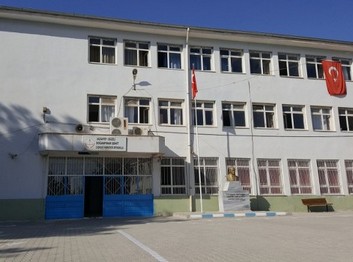 Gaziantep-Oğuzeli-Şehit İsmail Daler Ortaokulu fotoğrafı