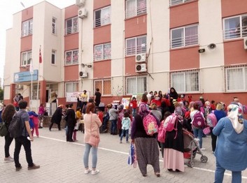 Mersin-Erdemli-Şehit Öğretmen Hacı Ömer Serin İlkokulu fotoğrafı