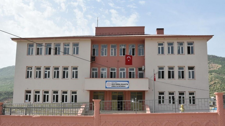 Şırnak-Merkez-Akçay General Selahattin Uğurlu İlkokulu fotoğrafı