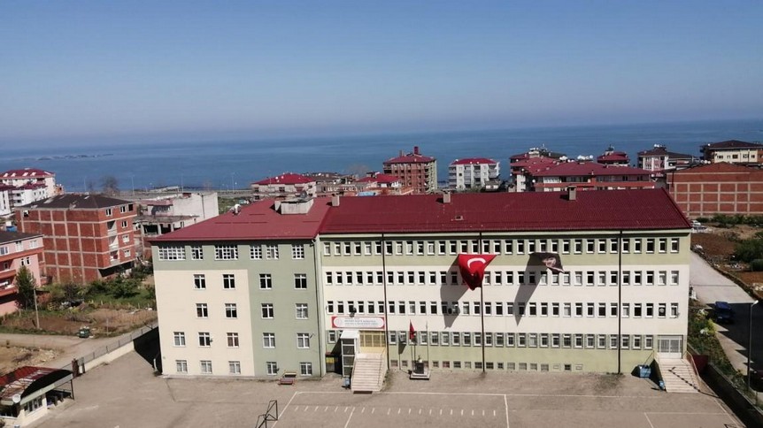 Trabzon-Arsin-Mehmet Rüştü Aşıkkutlu Anadolu İmam Hatip Lisesi fotoğrafı
