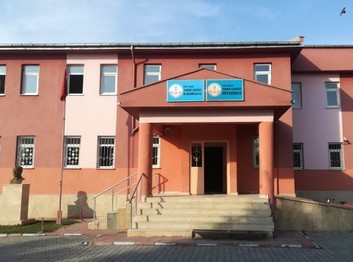 Iğdır-Merkez-Y. Çarıkçı Ortaokulu fotoğrafı