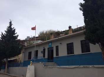 İzmir-Bayındır-Sarıyurt İlkokulu fotoğrafı