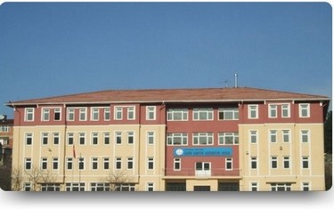 İstanbul-Beykoz-Zafer Sarıyer Ortaokulu fotoğrafı