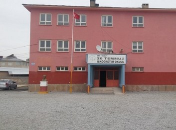 Van-Özalp-20 Temmuz İlkokulu fotoğrafı