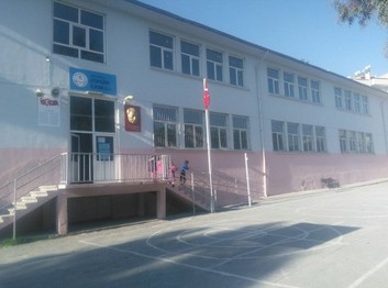 Muğla-Milas-Atatürk İlkokulu fotoğrafı