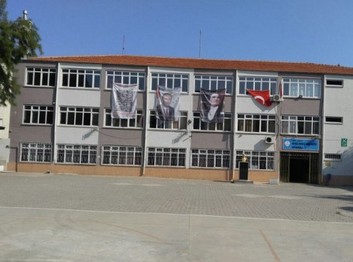 Manisa-Turgutlu-Niyazi Üzmez İmam Hatip Ortaokulu fotoğrafı