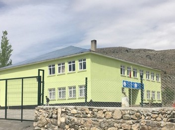 Kahramanmaraş-Afşin-Dağlıca Şehit Hakan Çil Ortaokulu fotoğrafı