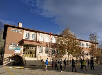 Konya-Bozkır-Atatürk Ortaokulu fotoğrafı