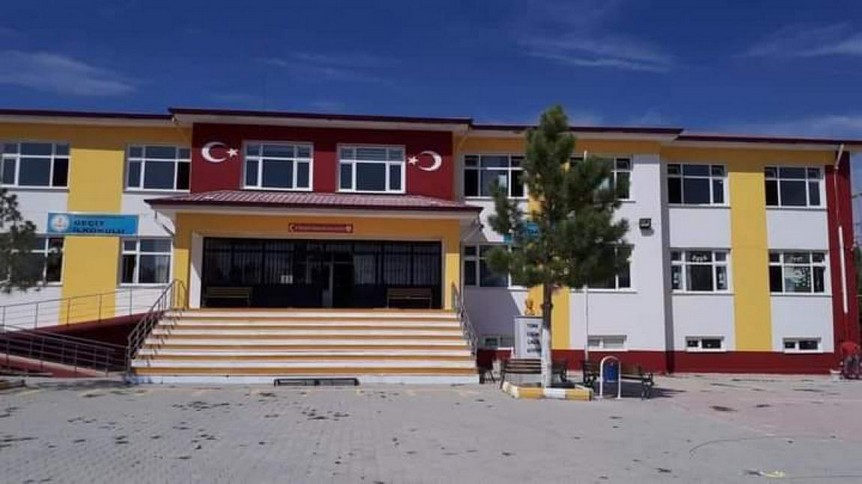 Kahramanmaraş-Elbistan-Geçit Şehit Mevlüt Yalçınkaya İlkokulu fotoğrafı