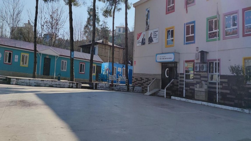 Denizli-Merkezefendi-Emine-Ahmet Sami Uslu İlkokulu fotoğrafı